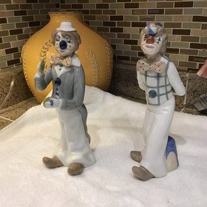 Pair of Vintage Casades porcelain clown statues, Excellent Condition